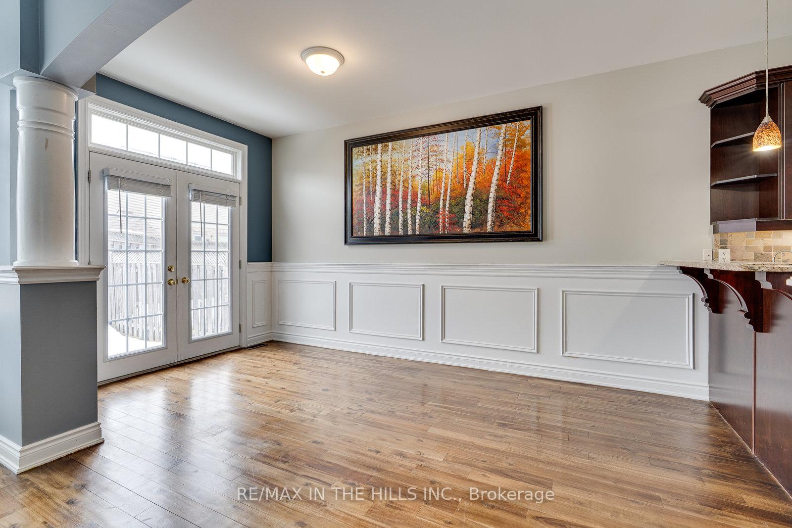 Photo 6 of 12 James Arnott Crescent, Orangeville — HOMEH