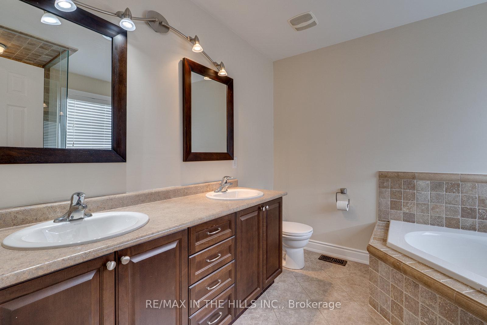 Photo 20 of 12 James Arnott Crescent, Orangeville — HOMEH