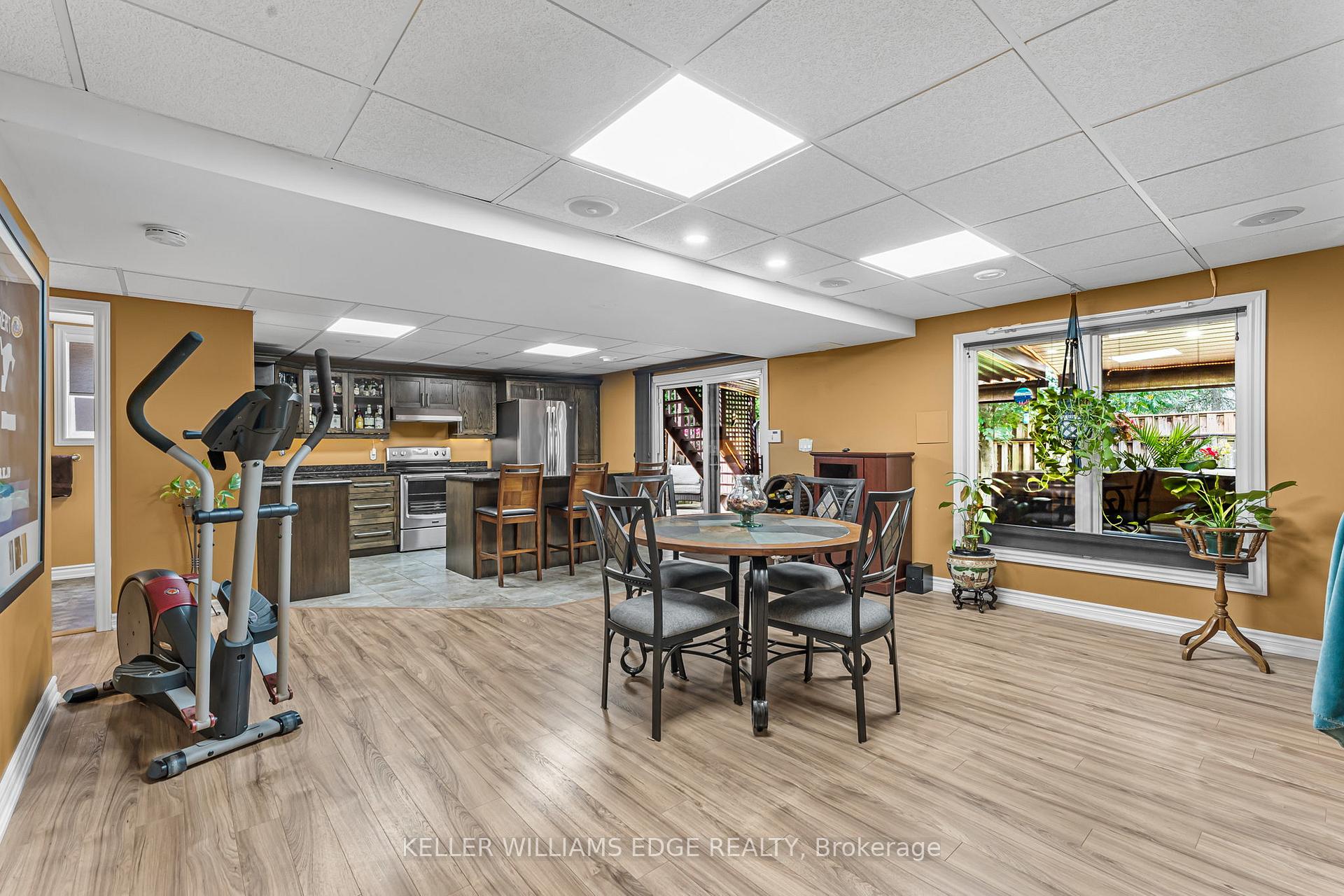 Photo 24 of 8 Oakridge Boulevard, Pelham, Fonthill — HOMEH