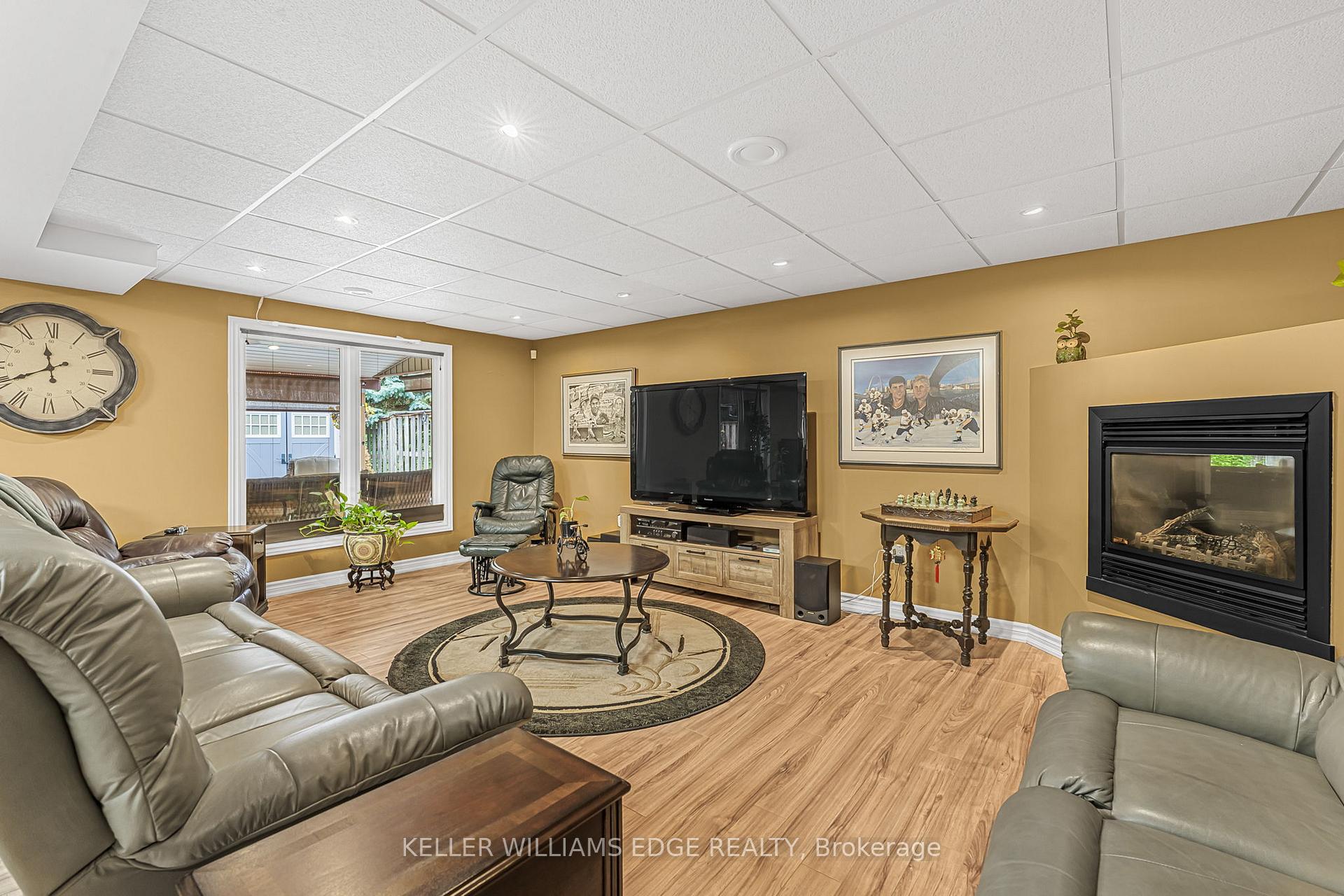 Photo 25 of 8 Oakridge Boulevard, Pelham, Fonthill — HOMEH