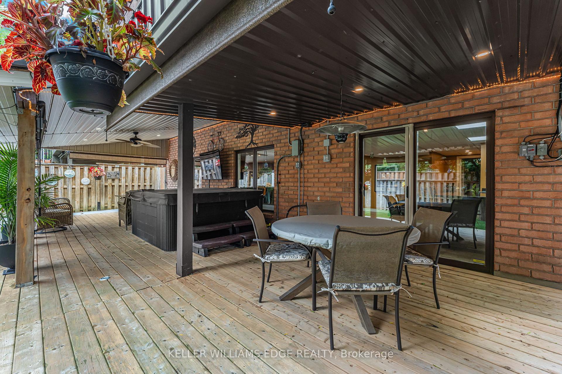 Photo 33 of 8 Oakridge Boulevard, Pelham, Fonthill — HOMEH