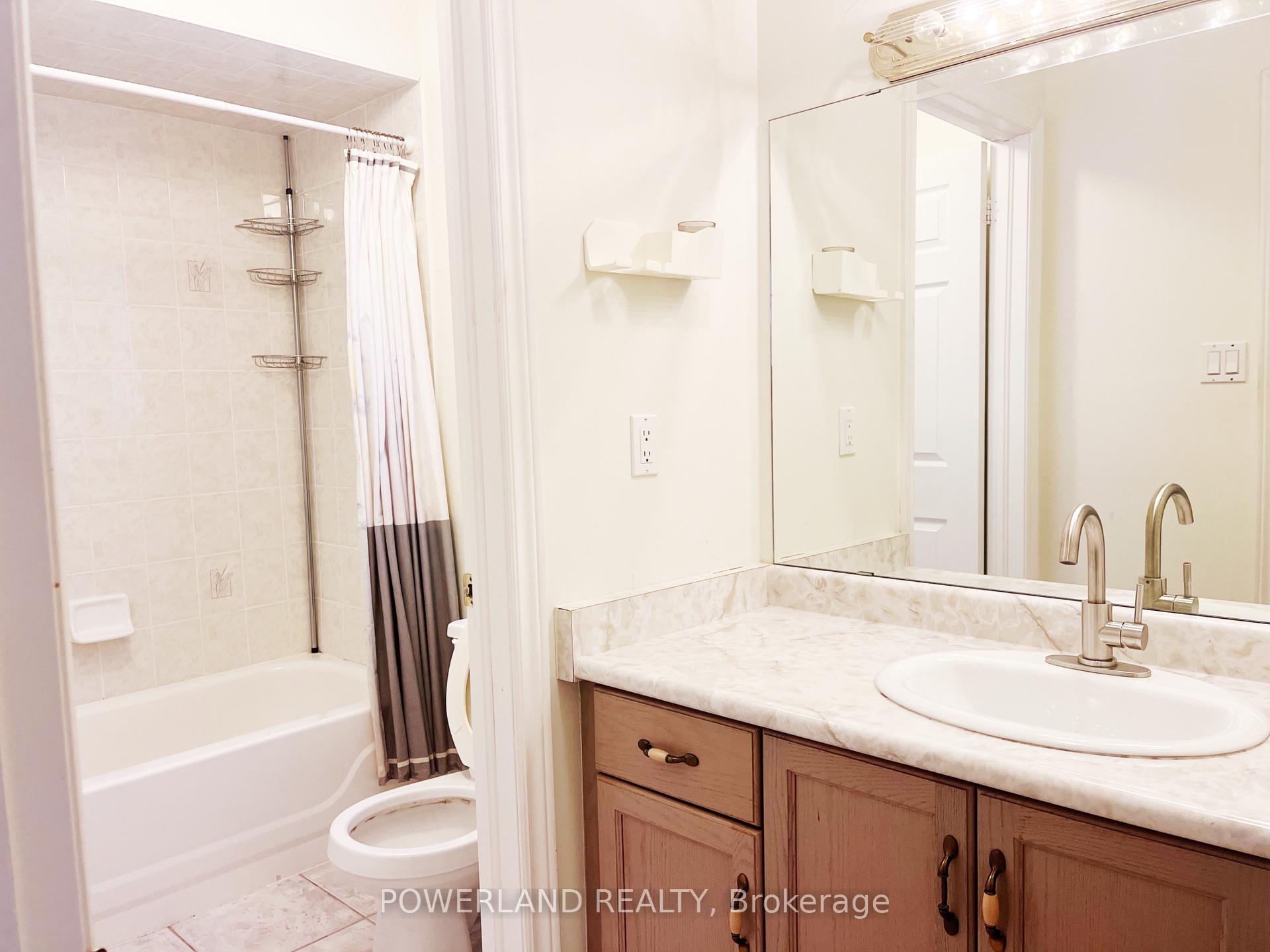 Photo 16 of 186 Sunway Square, Markham, Raymerville — HOMEH
