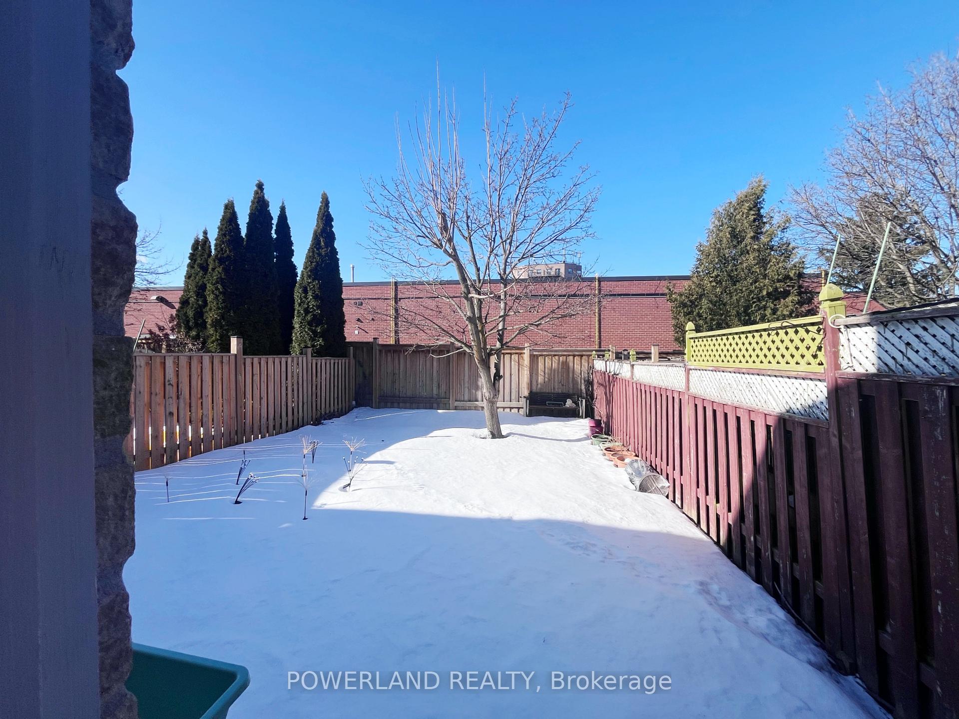 Photo 18 of 186 Sunway Square, Markham, Raymerville — HOMEH