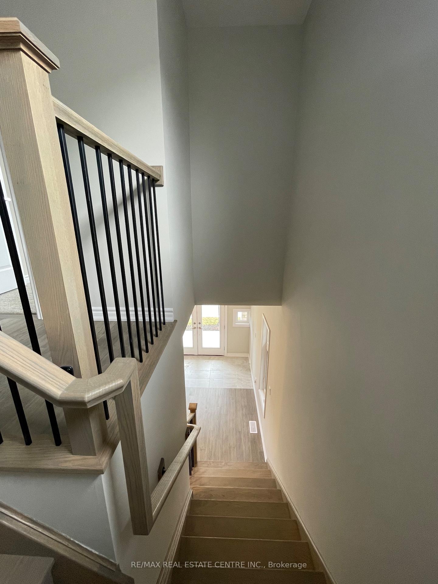 Photo 9 of Unit 44, 5672 Dorchester Road, Niagara Falls, Hospital — HOMEH