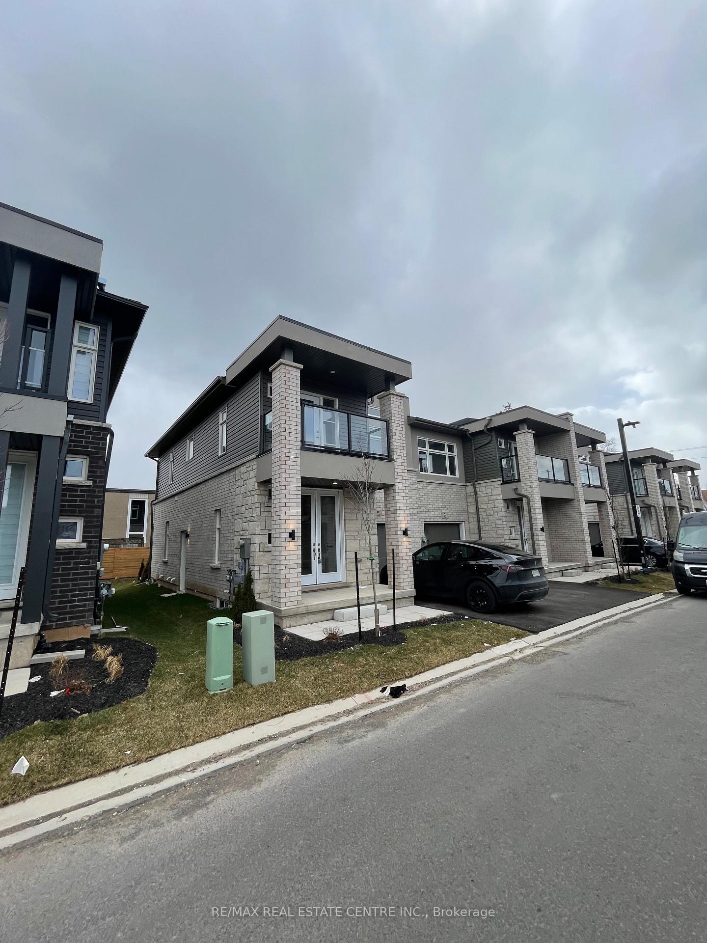 Photo 21 of Unit 44, 5672 Dorchester Road, Niagara Falls, Hospital — HOMEH