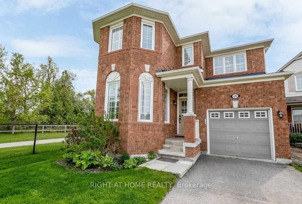 Photo 1 of 69 Callander Crescent, New Tecumseth, Alliston — HOMEH