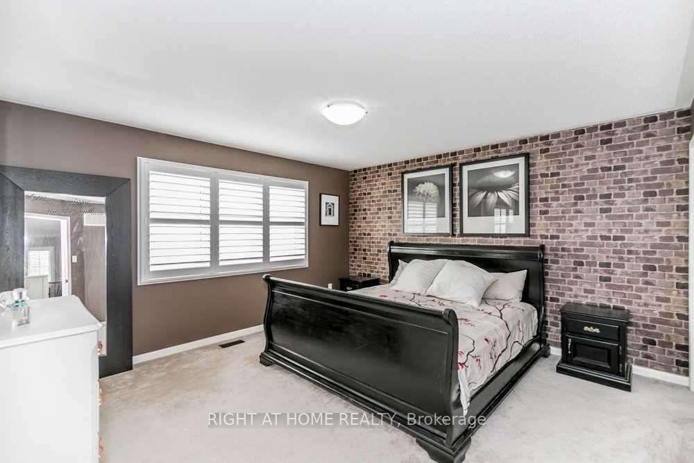 Photo 8 of 69 Callander Crescent, New Tecumseth, Alliston — HOMEH