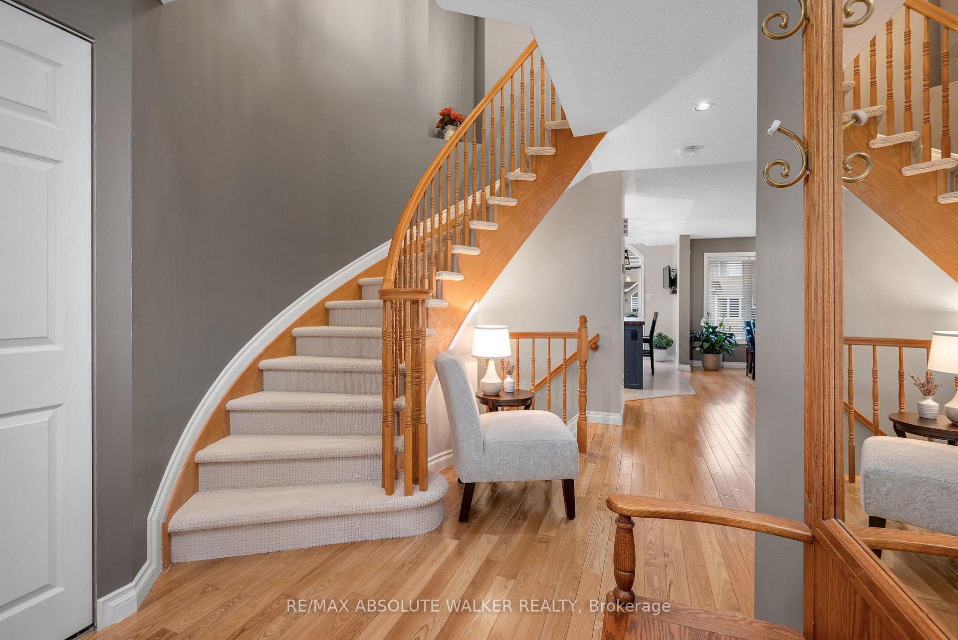 Photo 6 of 713 Carmella Crescent, Ottawa, Avalon East — HOMEH