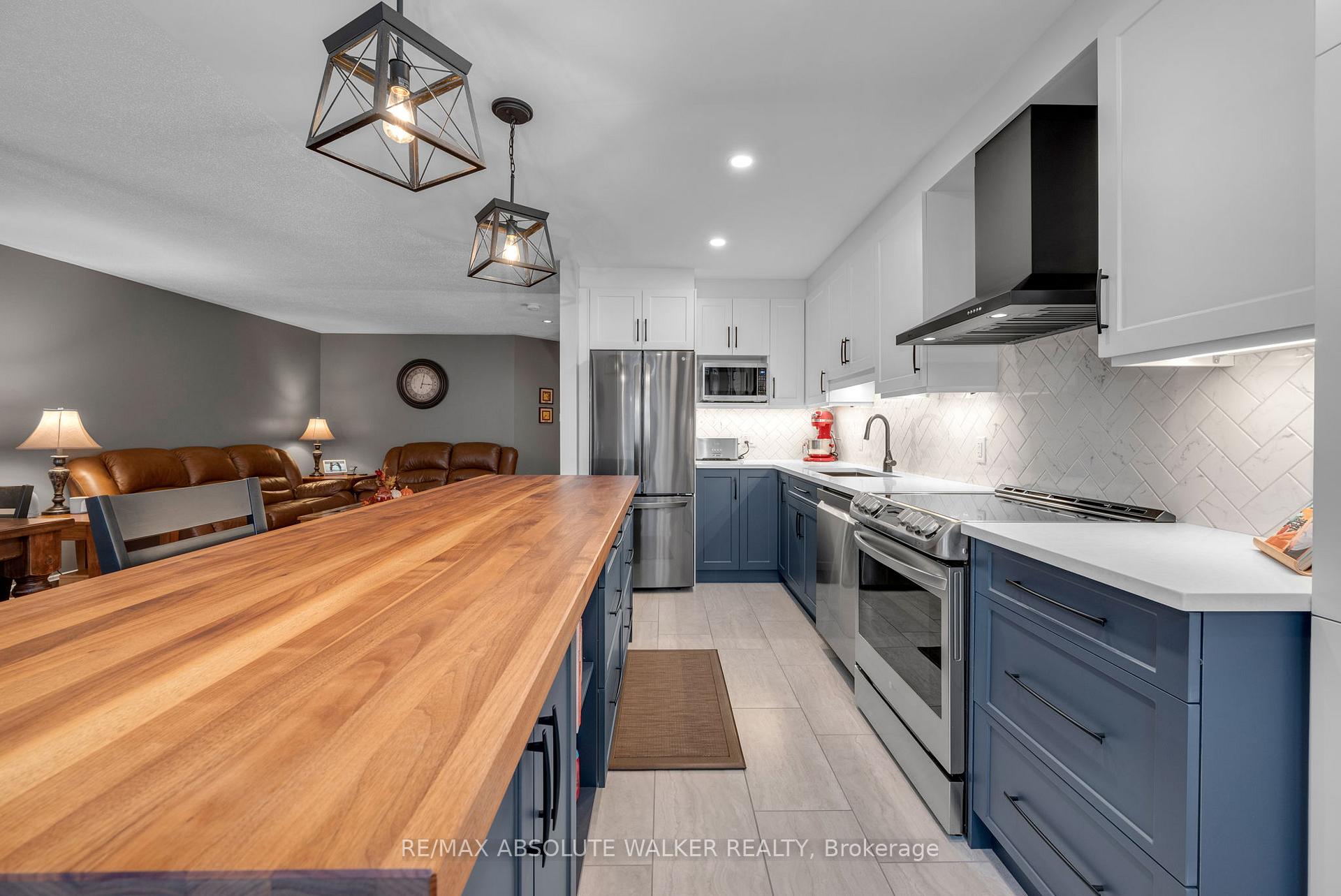 Photo 24 of 713 Carmella Crescent, Ottawa, Avalon East — HOMEH