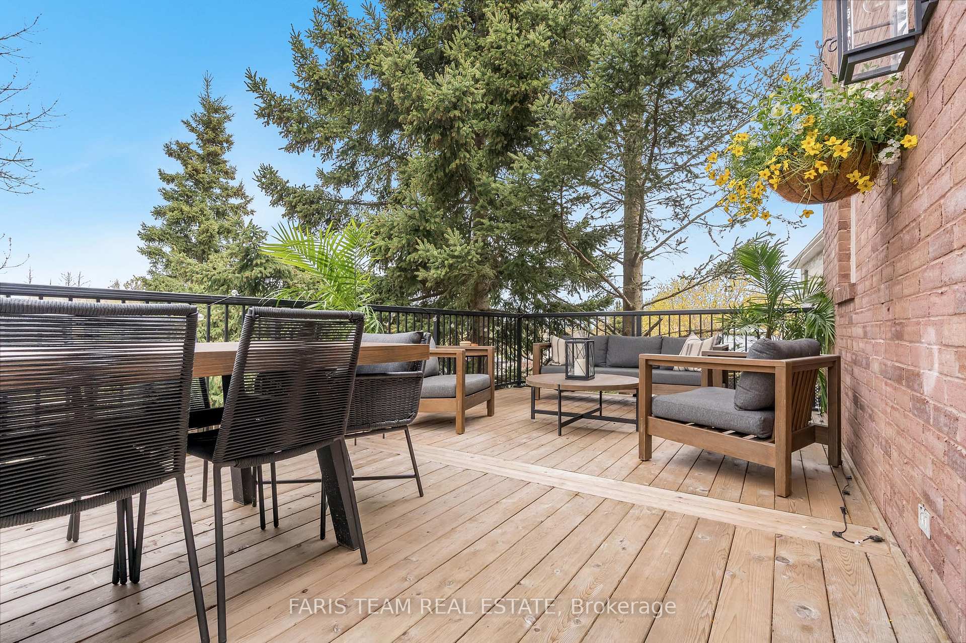 Photo 24 of 261 Edenwood Crescent, Orangeville — HOMEH