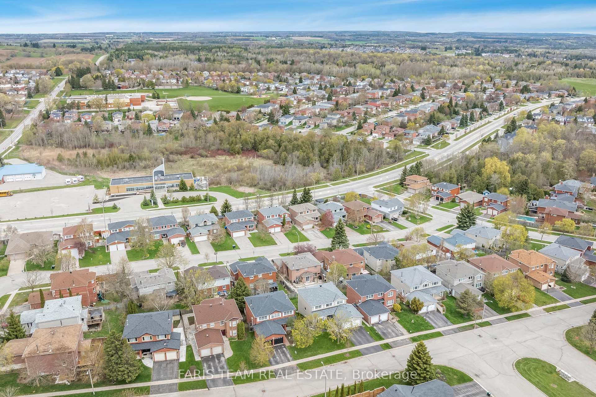 Photo 27 of 261 Edenwood Crescent, Orangeville — HOMEH