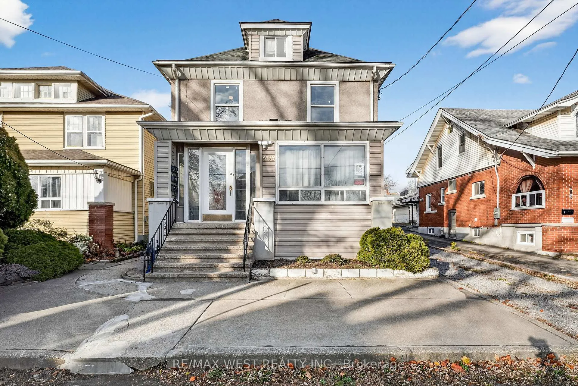 Photo 8 of 6175 Barker Street, Niagara Falls, Dorchester — HOMEH