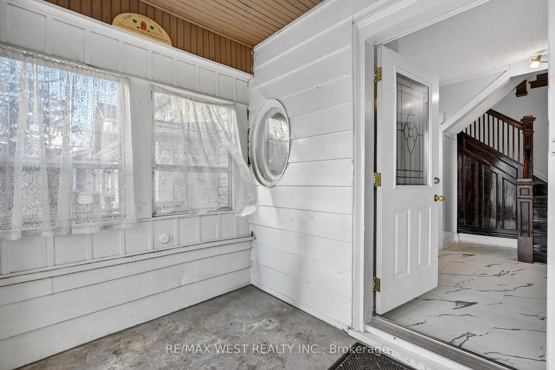 Photo 20 of 6175 Barker Street, Niagara Falls, Dorchester — HOMEH