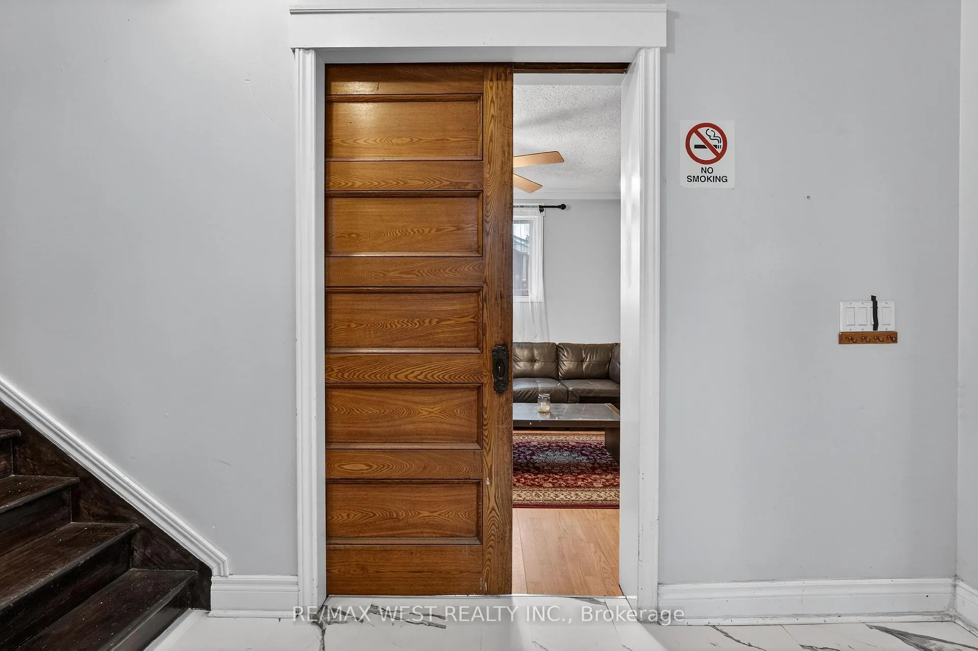 Photo 33 of 6175 Barker Street, Niagara Falls, Dorchester — HOMEH
