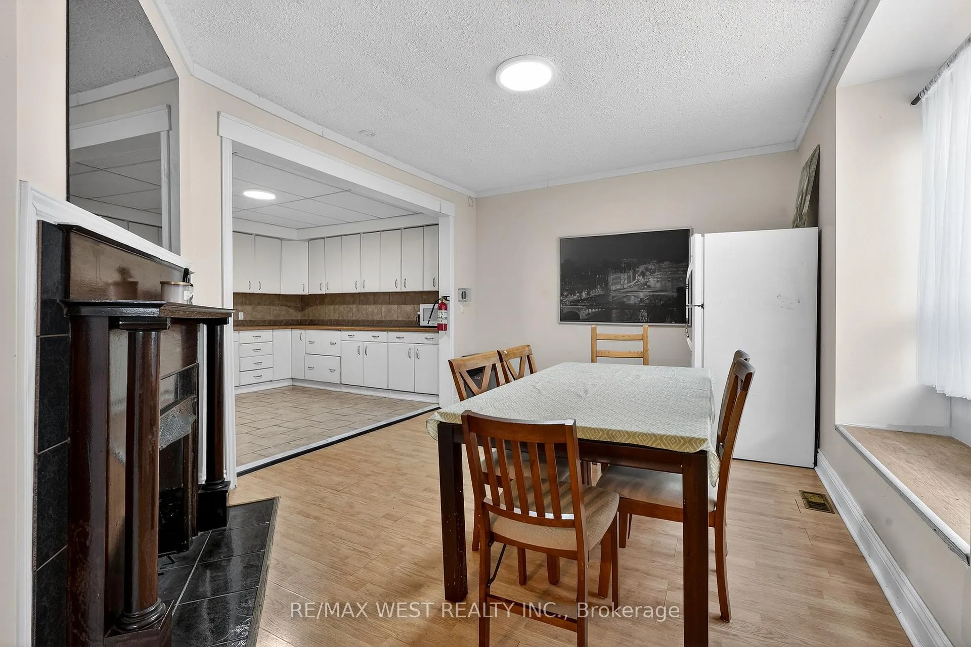 Photo 50 of 6175 Barker Street, Niagara Falls, Dorchester — HOMEH