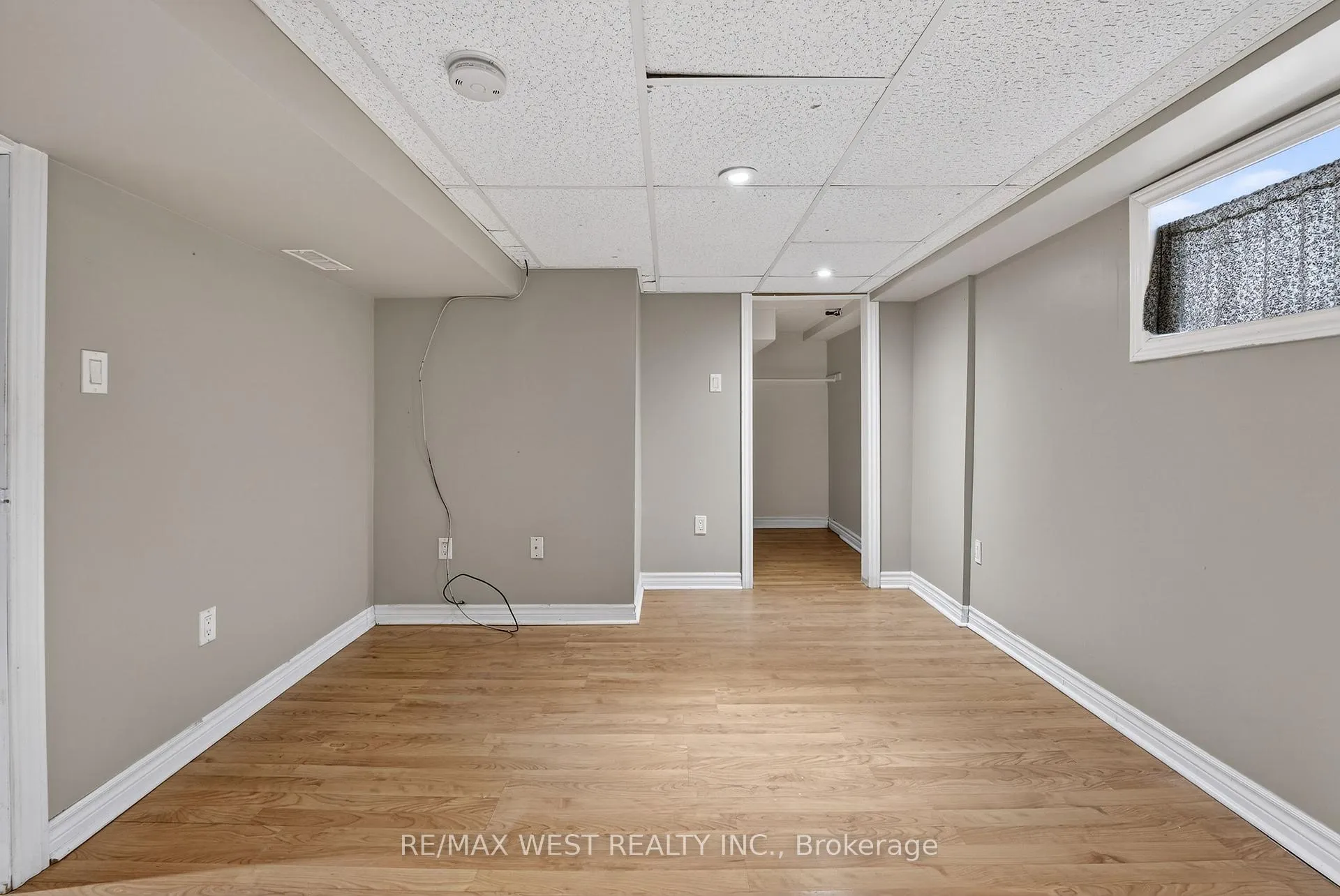 Photo 136 of 6175 Barker Street, Niagara Falls, Dorchester — HOMEH