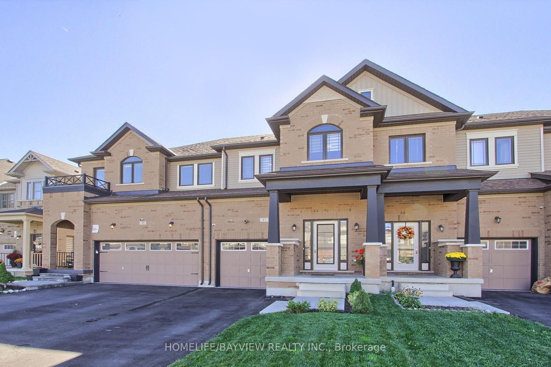 Photo 3 of 37 Arnold Crescent, New Tecumseth, Alliston — HOMEH