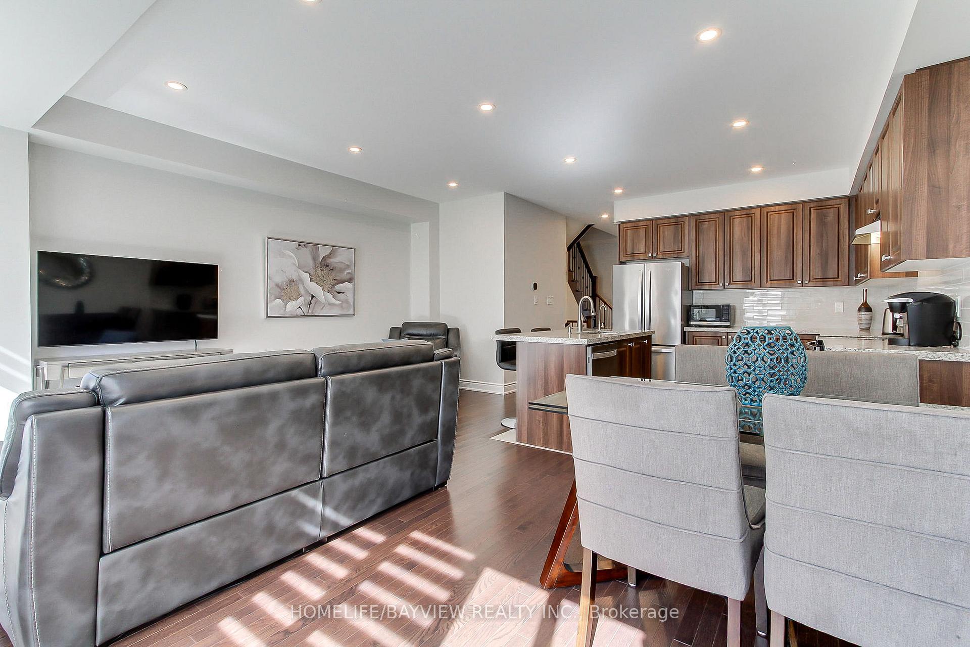 Photo 16 of 37 Arnold Crescent, New Tecumseth, Alliston — HOMEH
