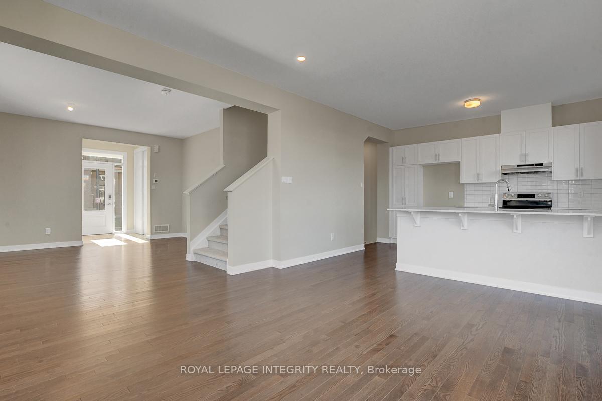 Photo 7 of 117 Ryan Reynolds Way, Ottawa, Avalon West — HOMEH