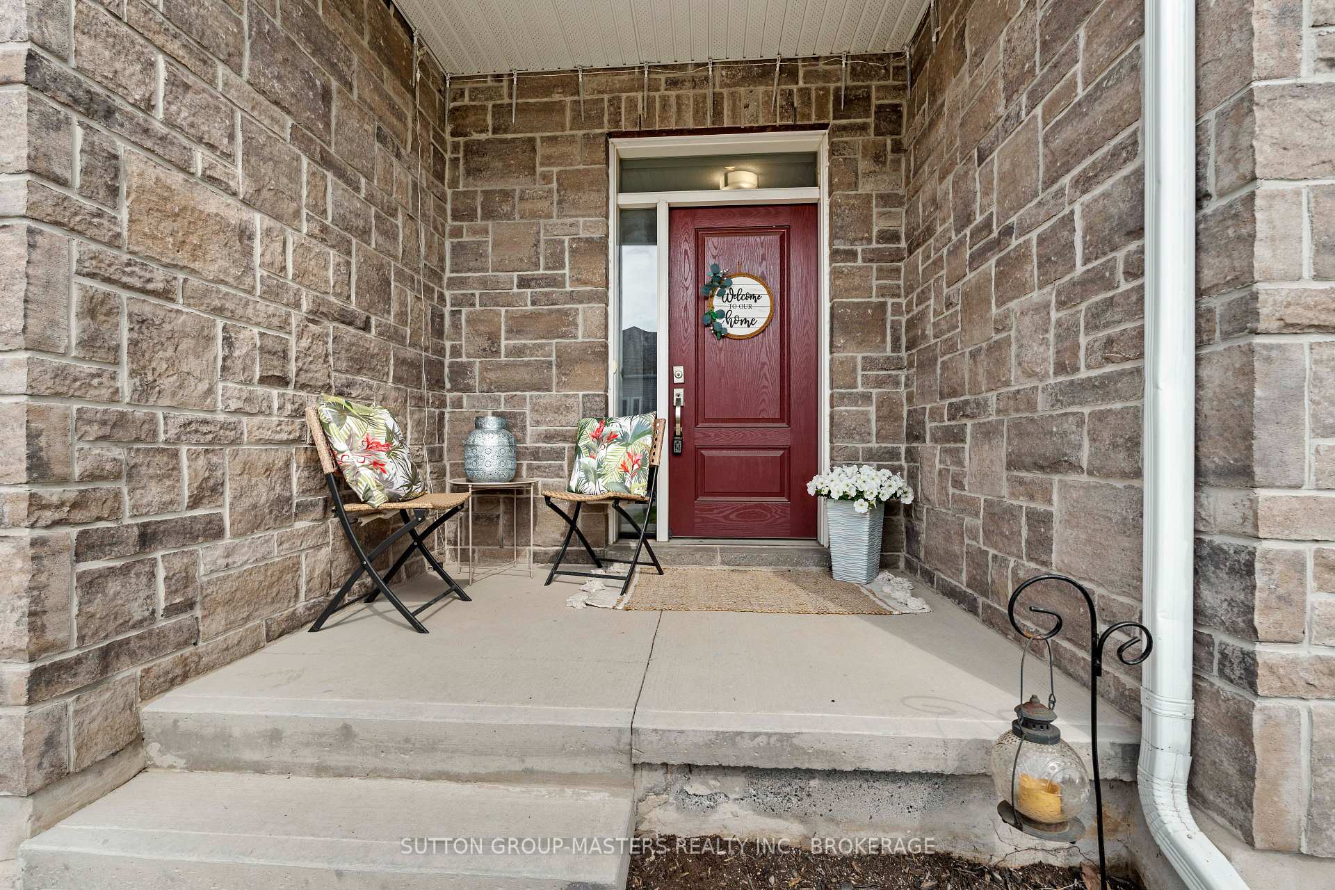 Photo 2 of 302 Holden Street, Kingston, City Northwest — HOMEH