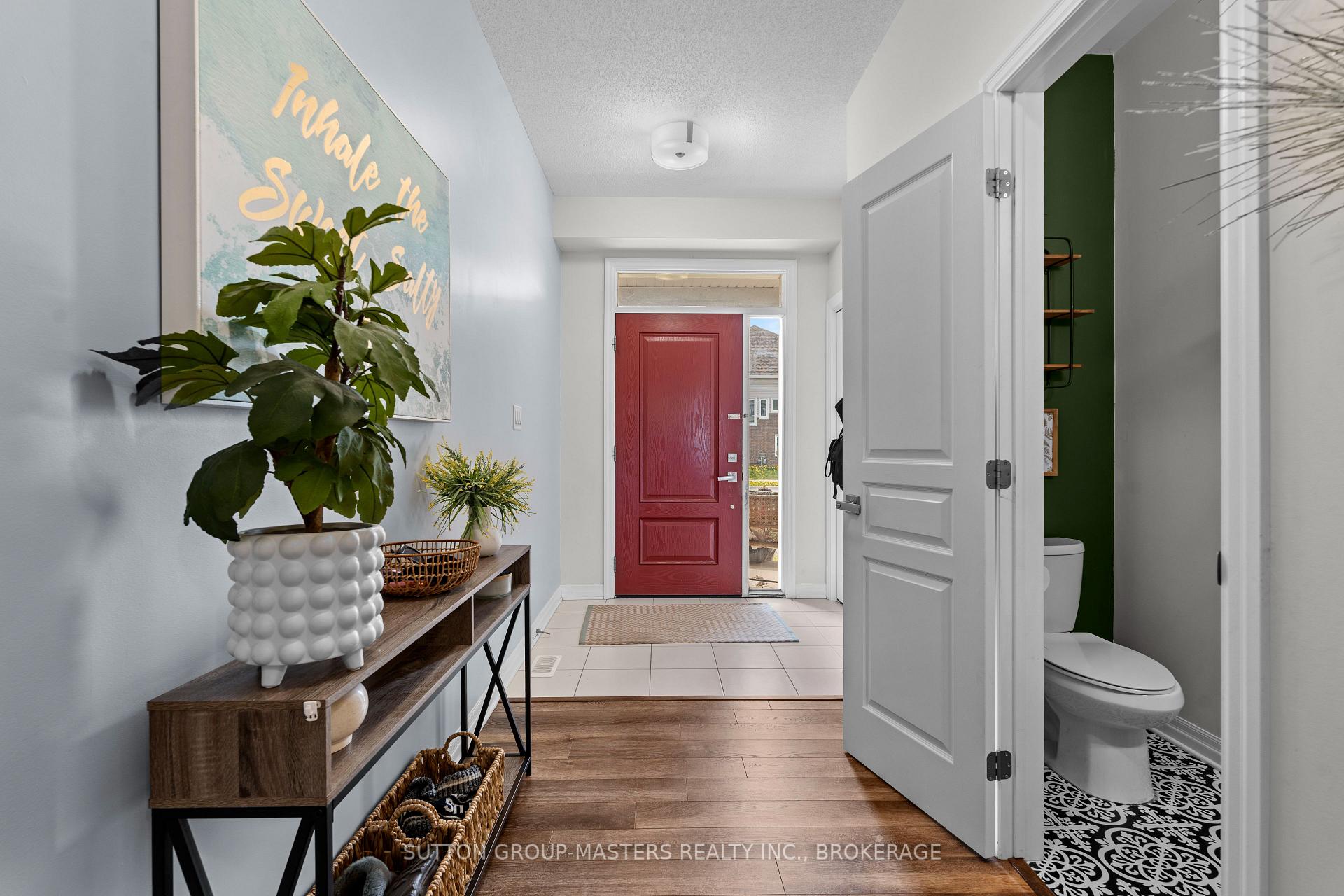Photo 4 of 302 Holden Street, Kingston, City Northwest — HOMEH