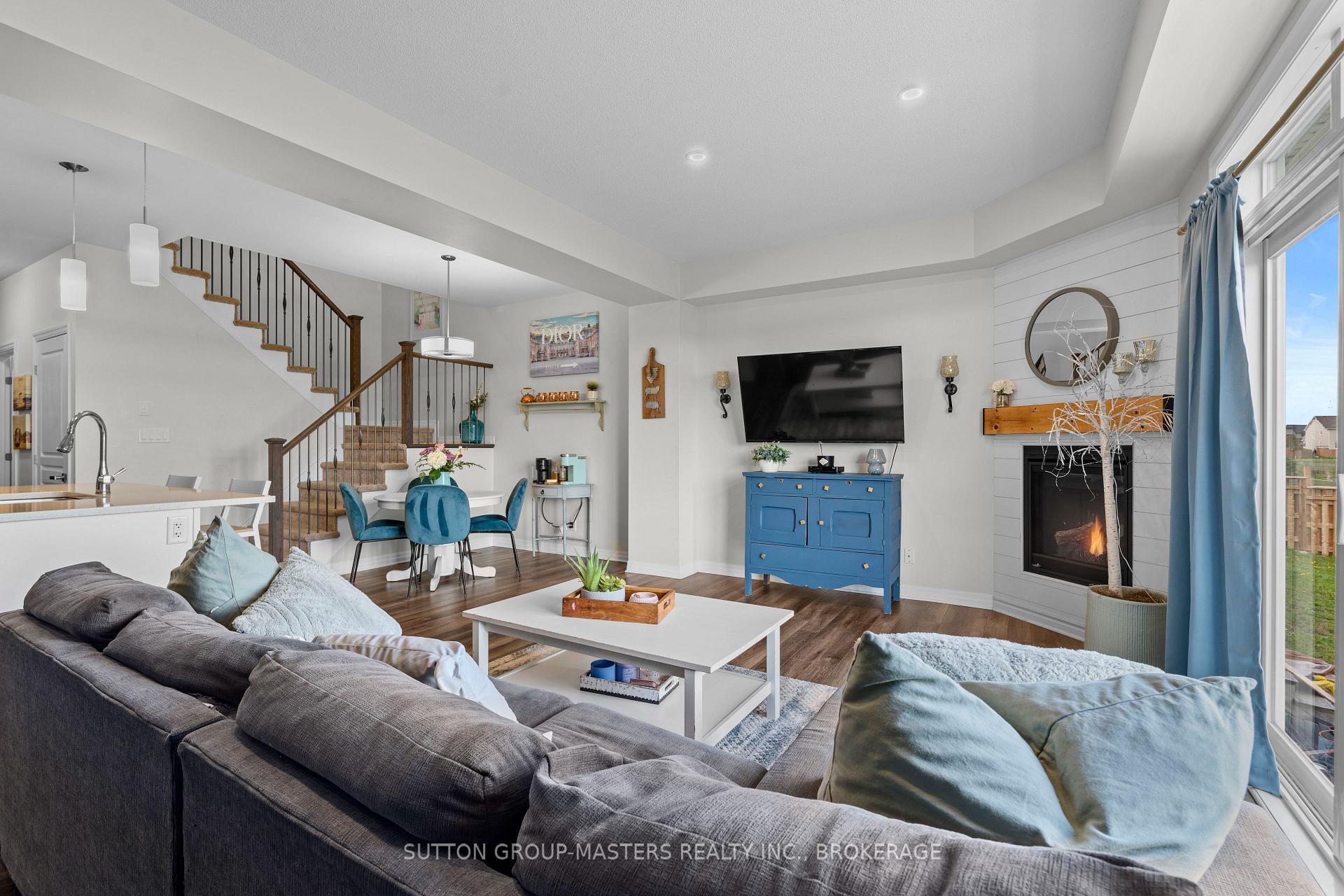 Photo 9 of 302 Holden Street, Kingston, City Northwest — HOMEH