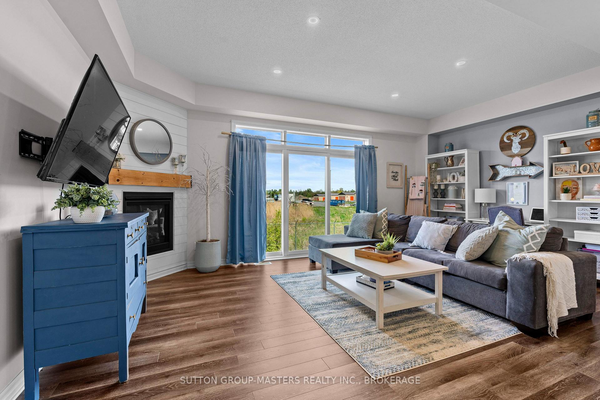 Photo 12 of 302 Holden Street, Kingston, City Northwest — HOMEH