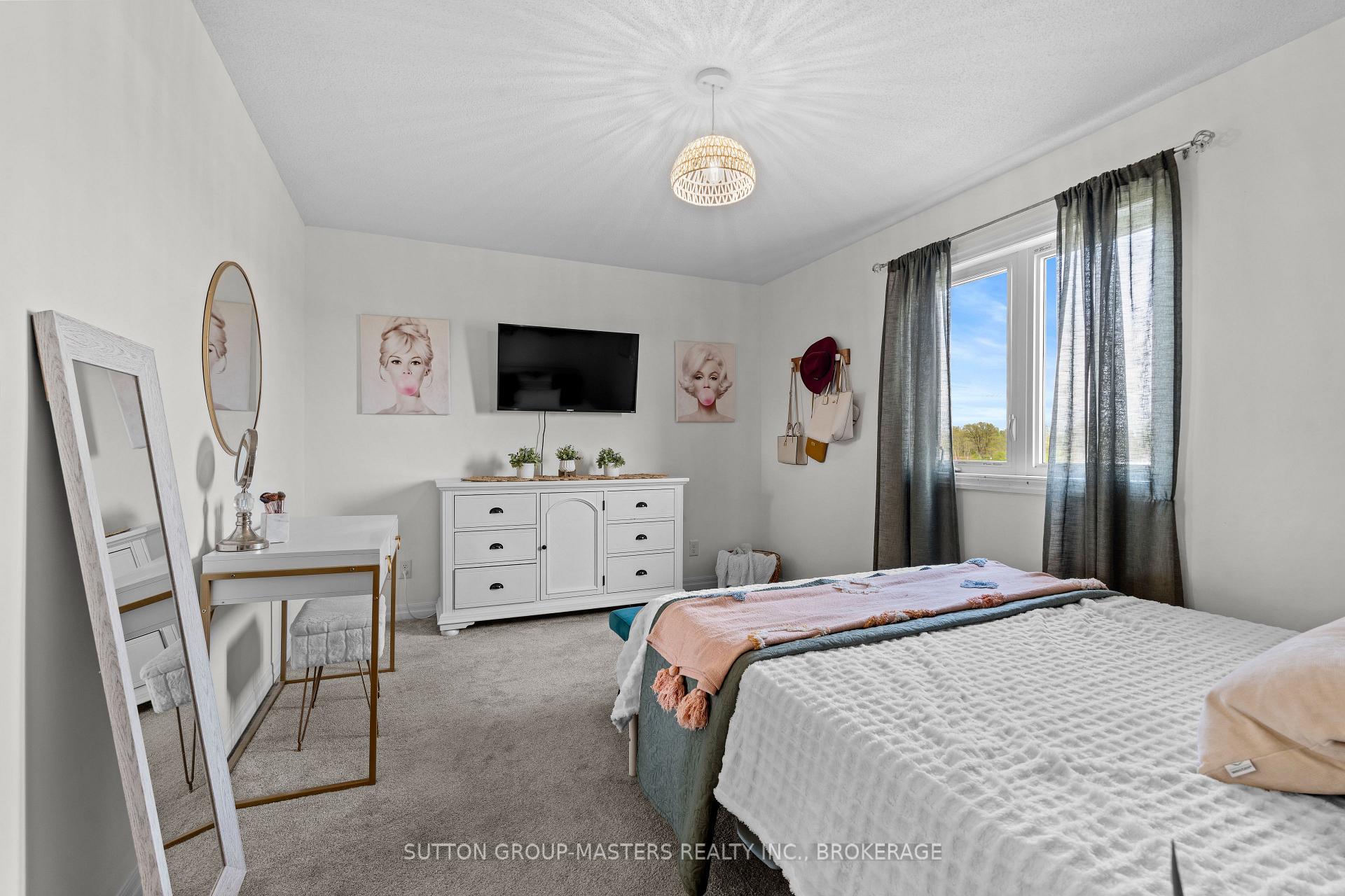 Photo 22 of 302 Holden Street, Kingston, City Northwest — HOMEH