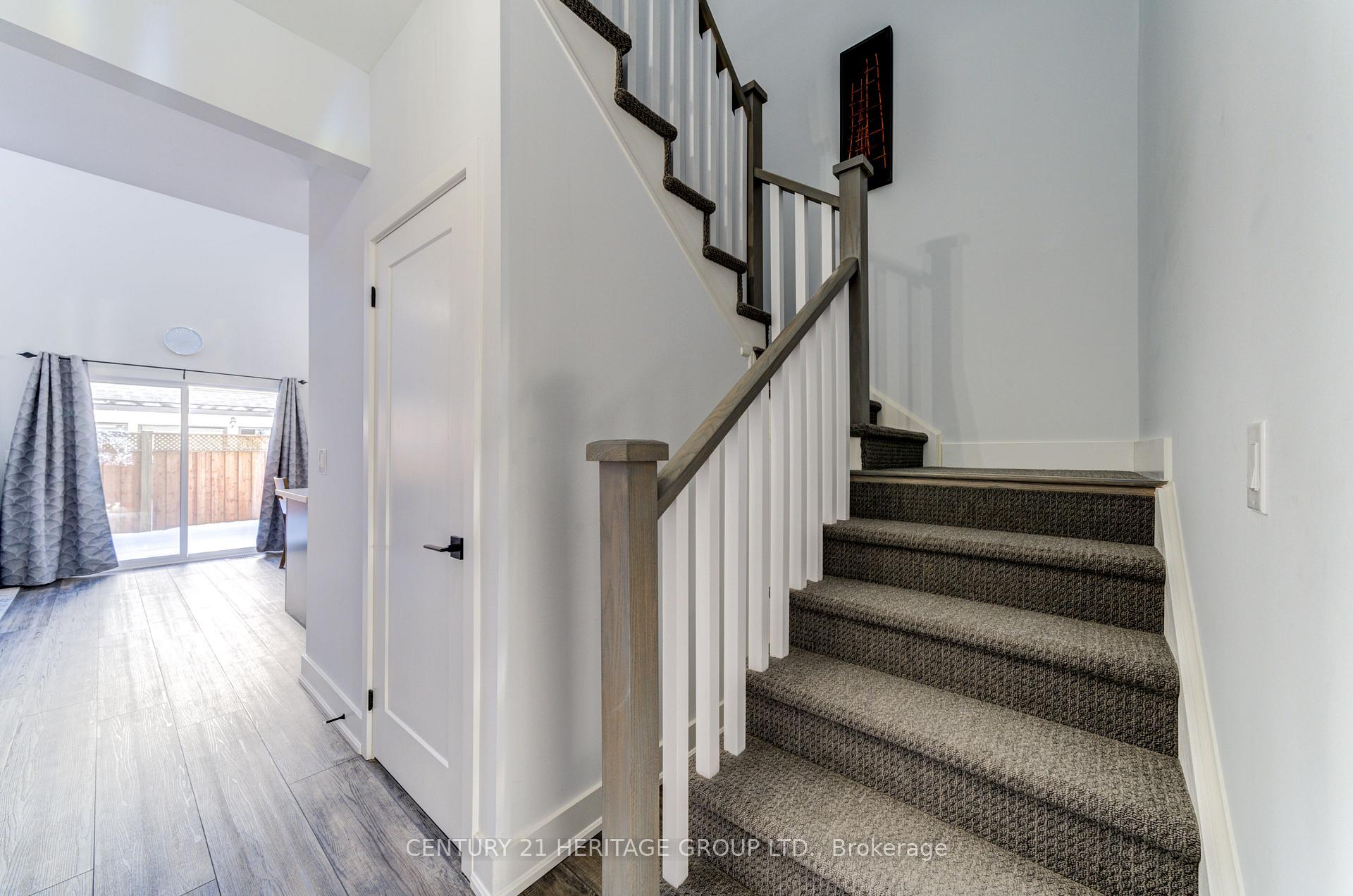 Photo 19 of 44 Ruby Crescent, Orillia — HOMEH