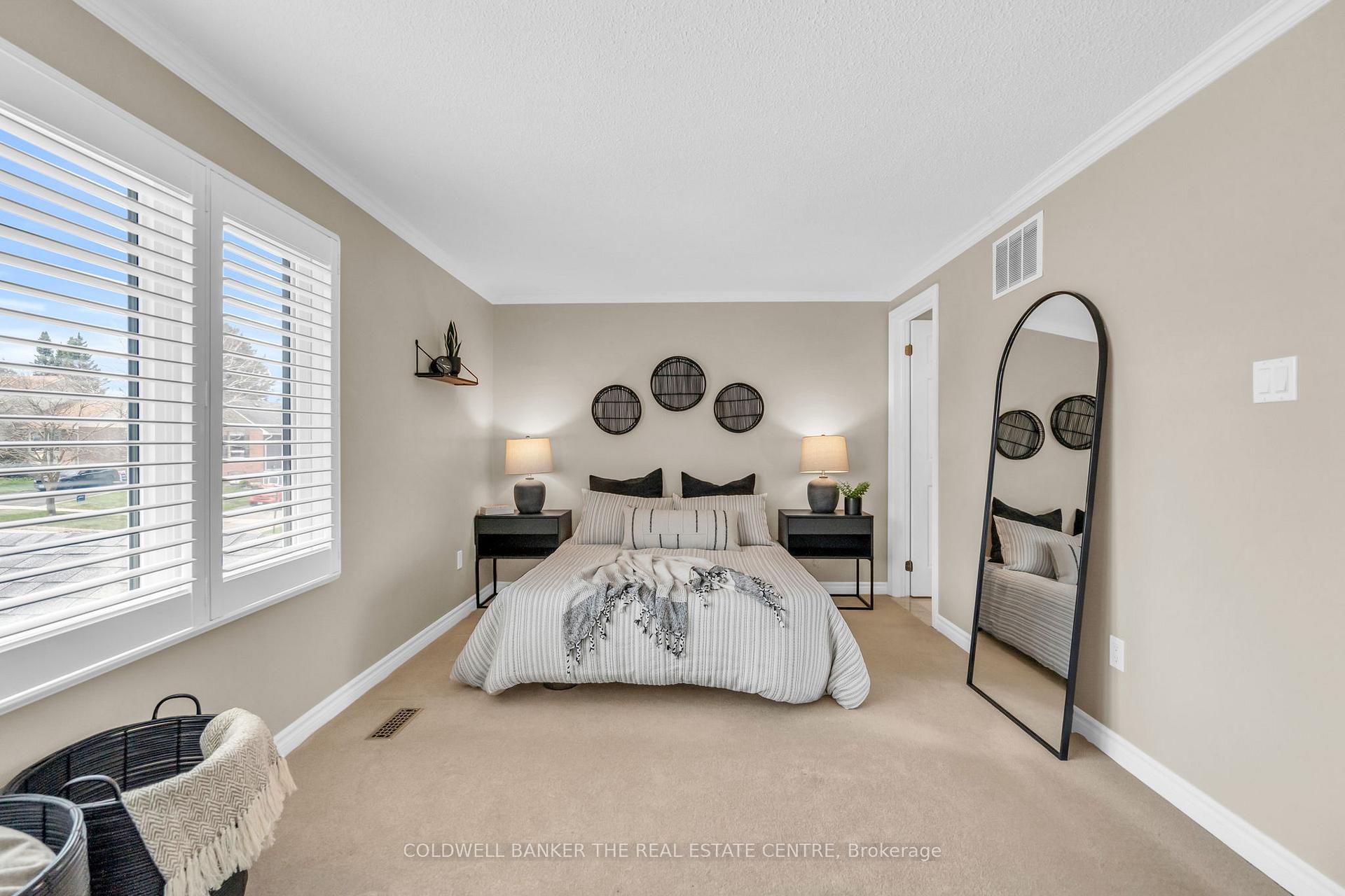 Photo 12 of 1 Andrew Avenue, Orangeville — HOMEH