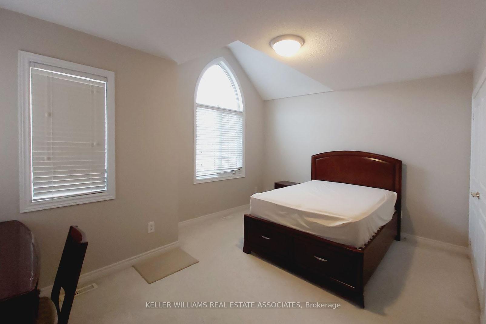 Photo 14 of 111 Geddington Crescent, Markham, Box Grove — HOMEH