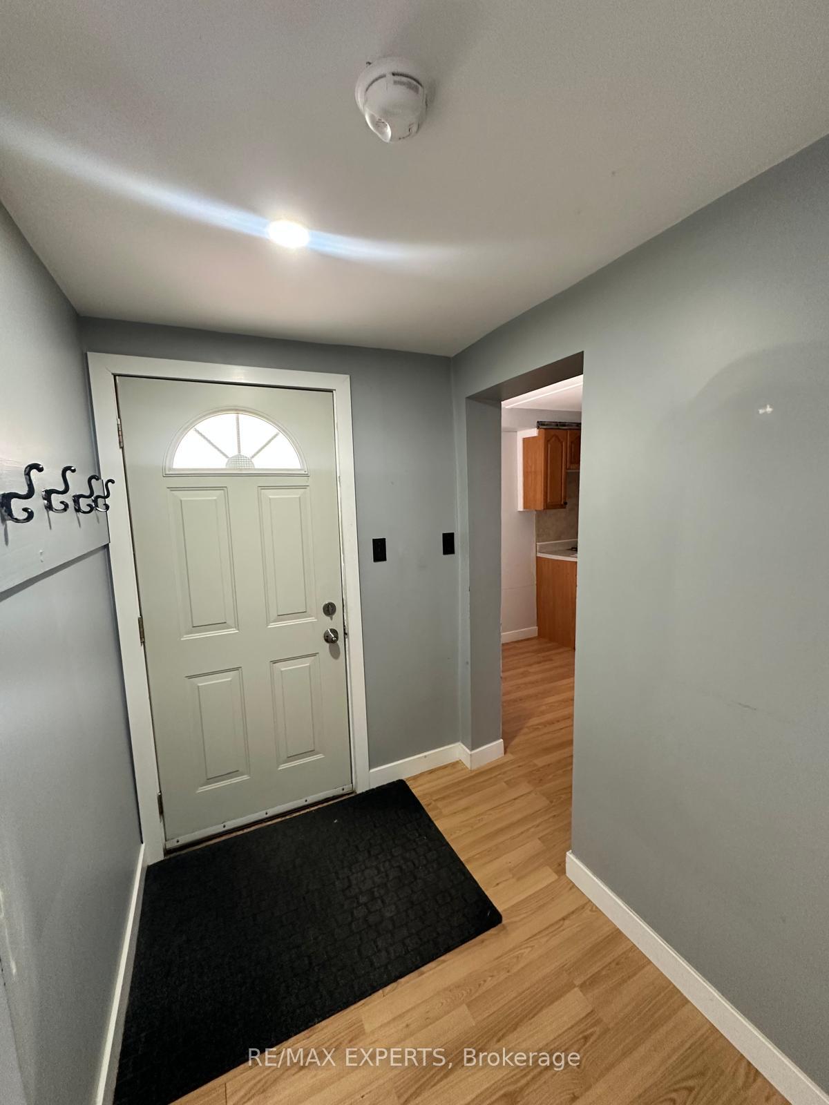 Photo 2 of Unit B, 62 West Street, Orillia — HOMEH