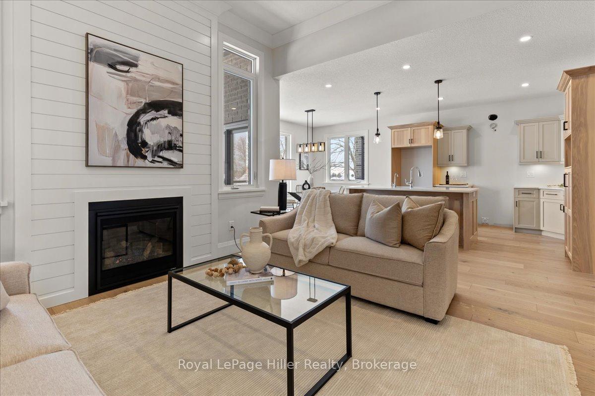 Photo 12 of 74 Pugh Street E, Perth East, Milverton — HOMEH
