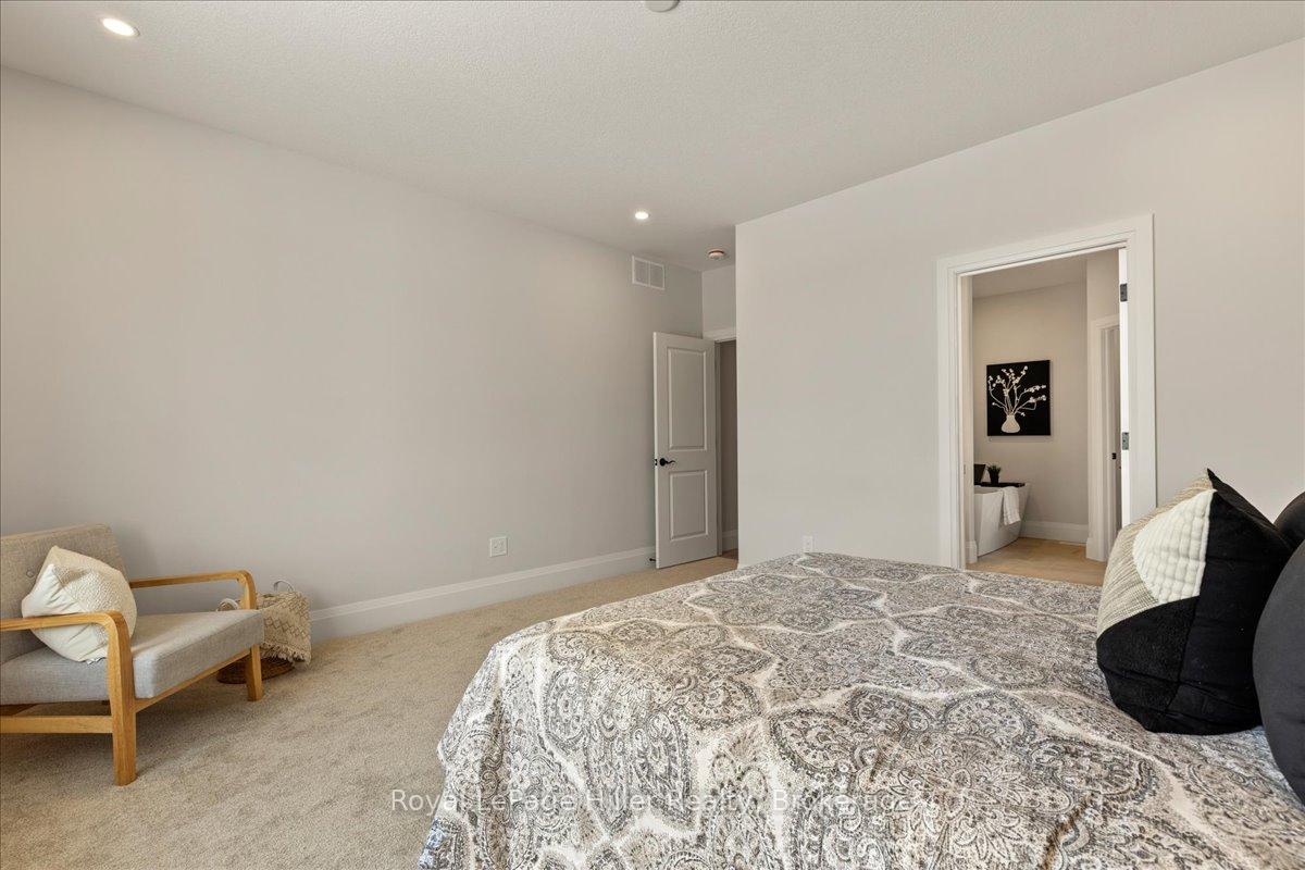 Photo 25 of 74 Pugh Street E, Perth East, Milverton — HOMEH