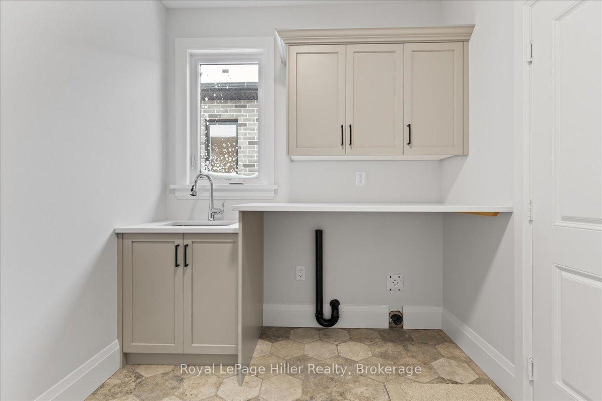 Photo 32 of 74 Pugh Street E, Perth East, Milverton — HOMEH