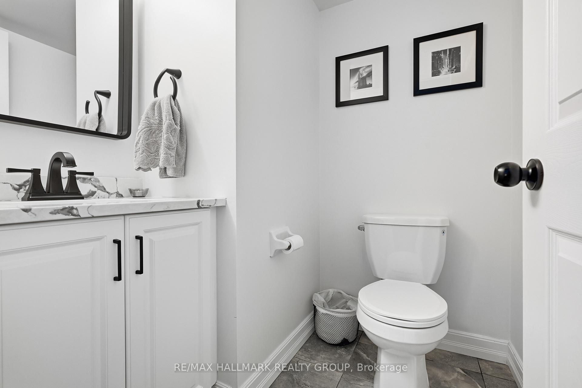 Photo 5 of 2044 Bergamot Circle, Ottawa, Springridge/East Village — HOMEH