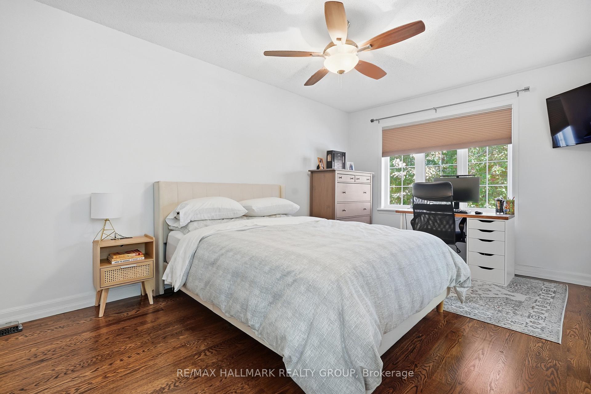 Photo 14 of 2044 Bergamot Circle, Ottawa, Springridge/East Village — HOMEH