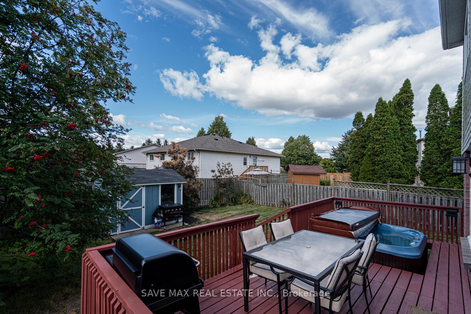 Photo 25 of 1058 Renaissance Drive, Oshawa, Lakeview — HOMEH