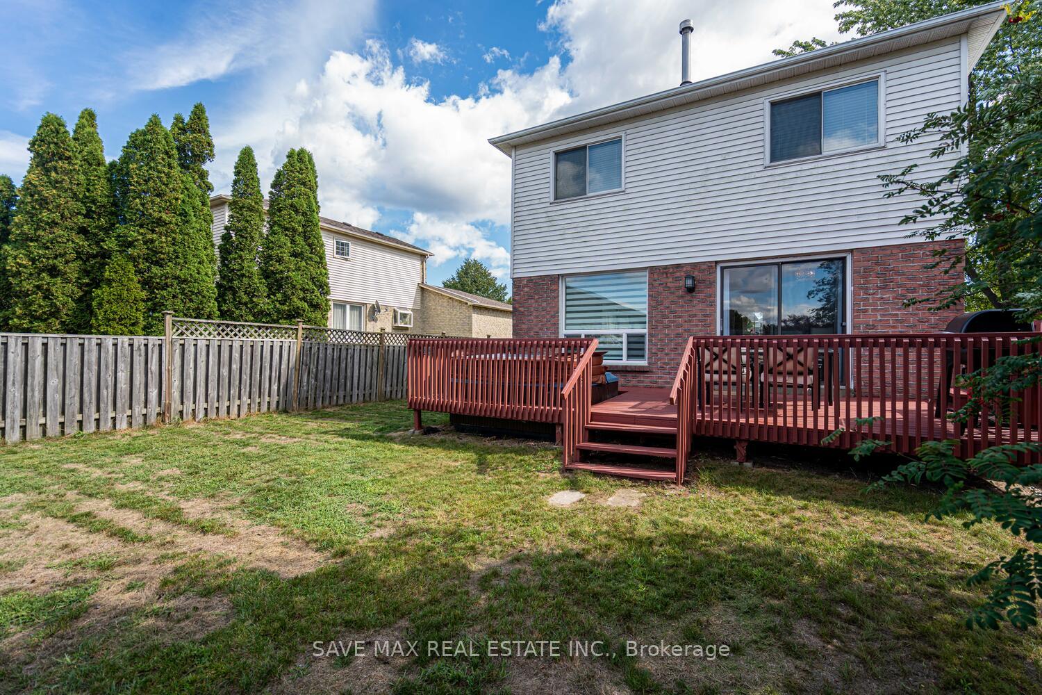 Photo 28 of 1058 Renaissance Drive, Oshawa, Lakeview — HOMEH