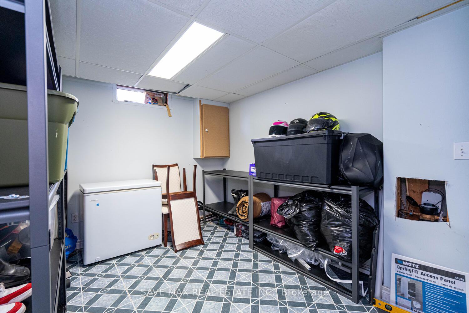 Photo 47 of 1058 Renaissance Drive, Oshawa, Lakeview — HOMEH