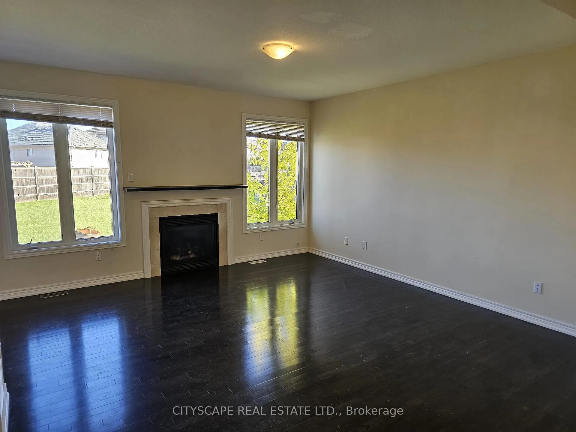 Photo 39 of 6366 Dilalla Crescent, Niagara Falls, Forestview — HOMEH
