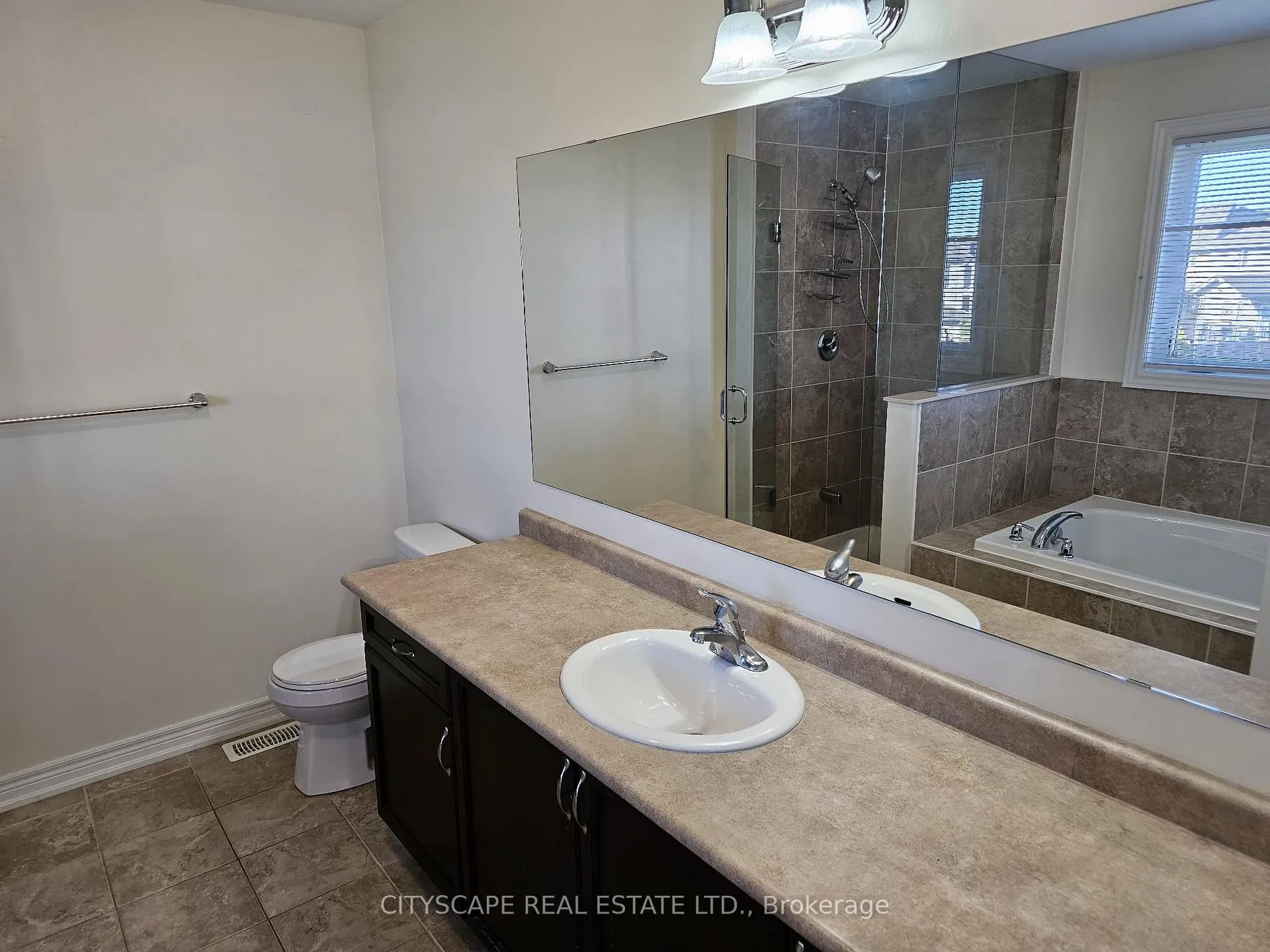 Photo 68 of 6366 Dilalla Crescent, Niagara Falls, Forestview — HOMEH