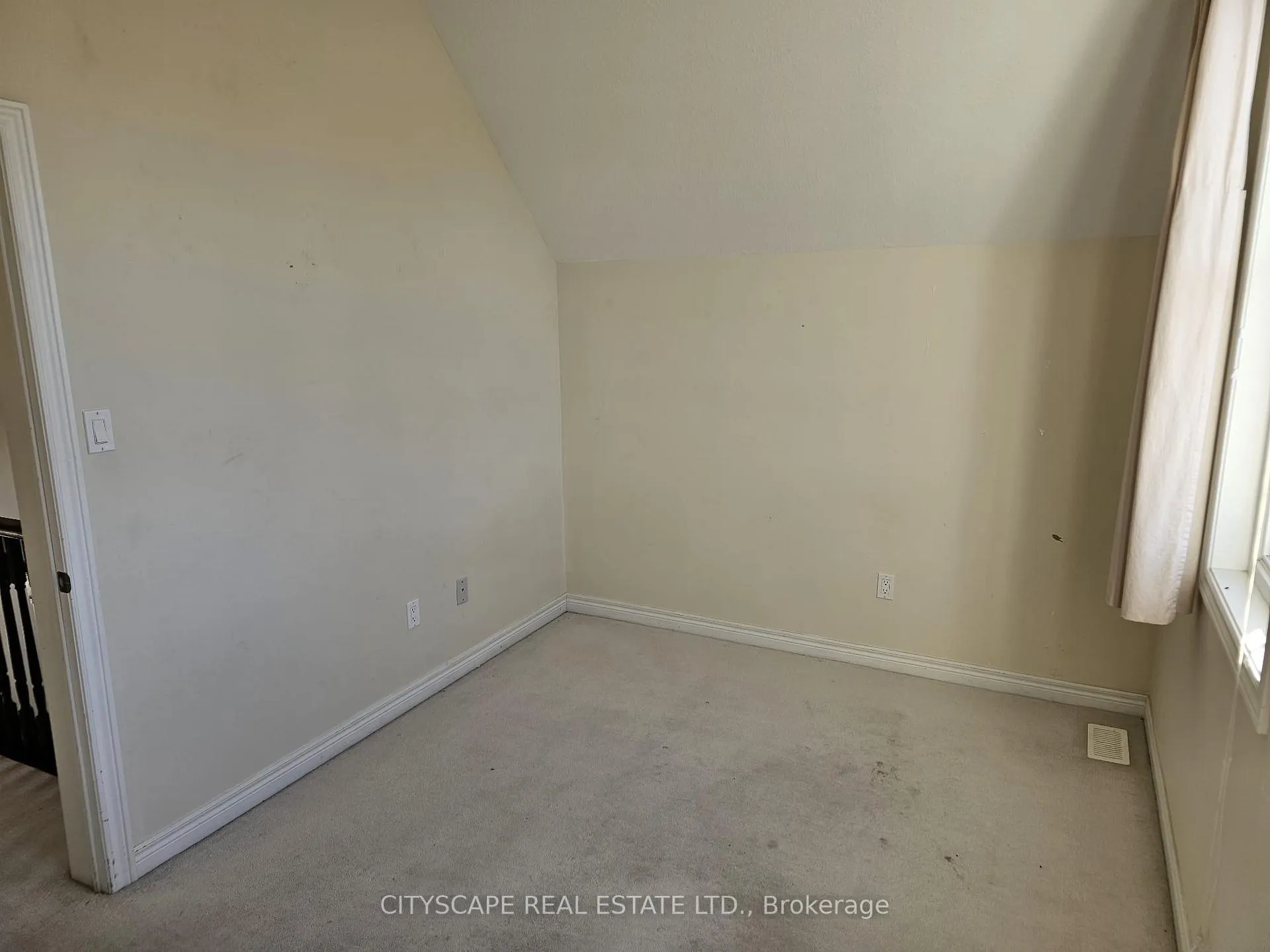 Photo 73 of 6366 Dilalla Crescent, Niagara Falls, Forestview — HOMEH