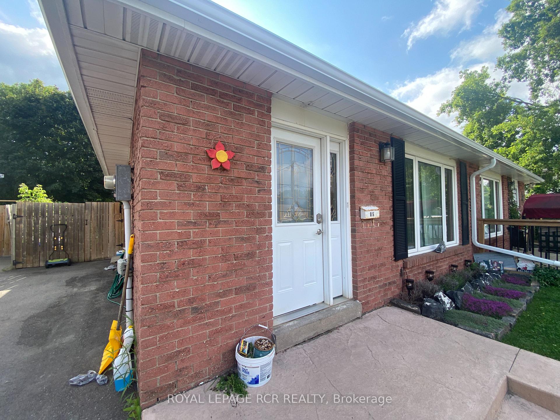 Photo 2 of 85 Second Street, Orangeville — HOMEH