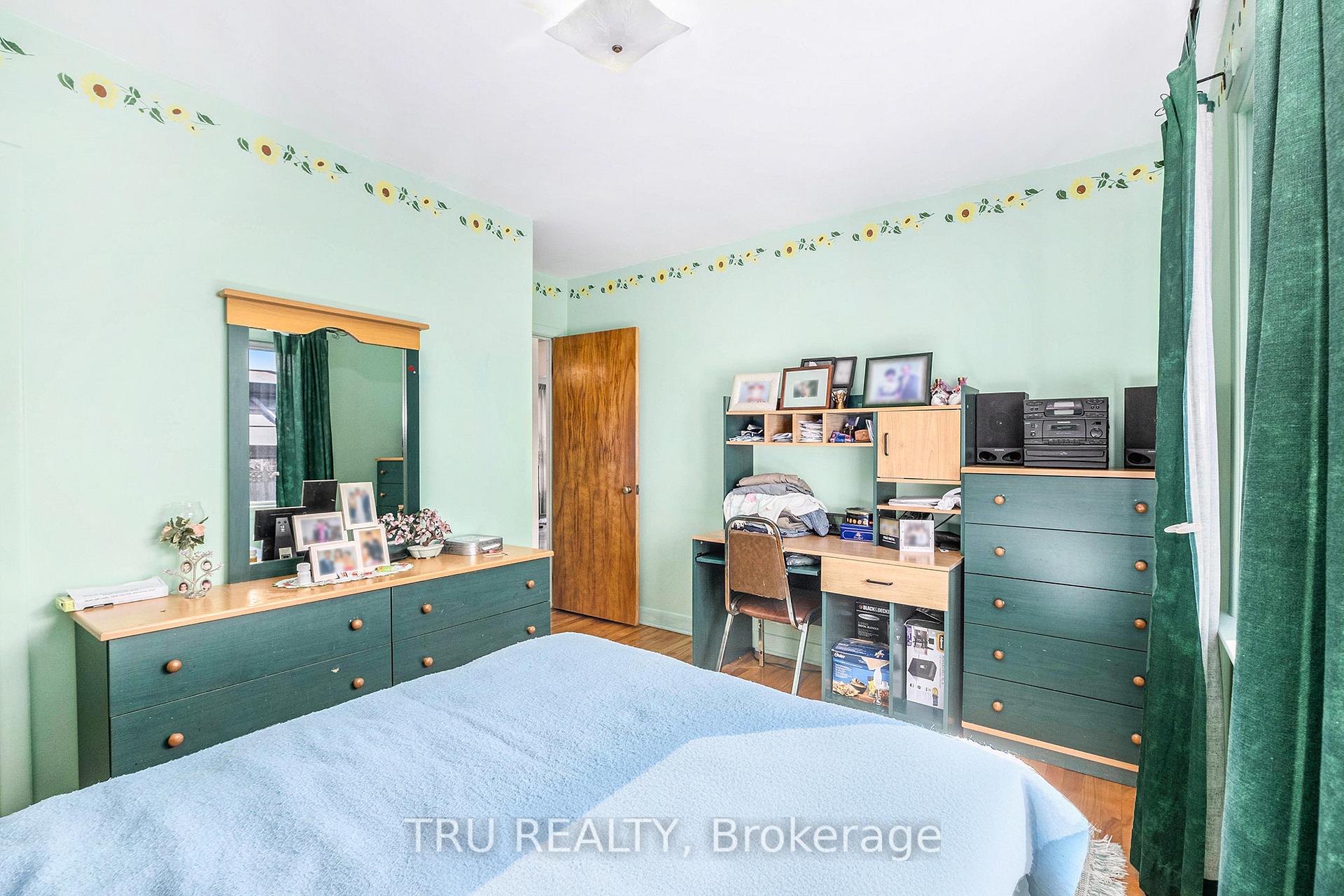 Photo 20 of 618 Mutual Street, Ottawa, Castle Heights/Rideau High — HOMEH