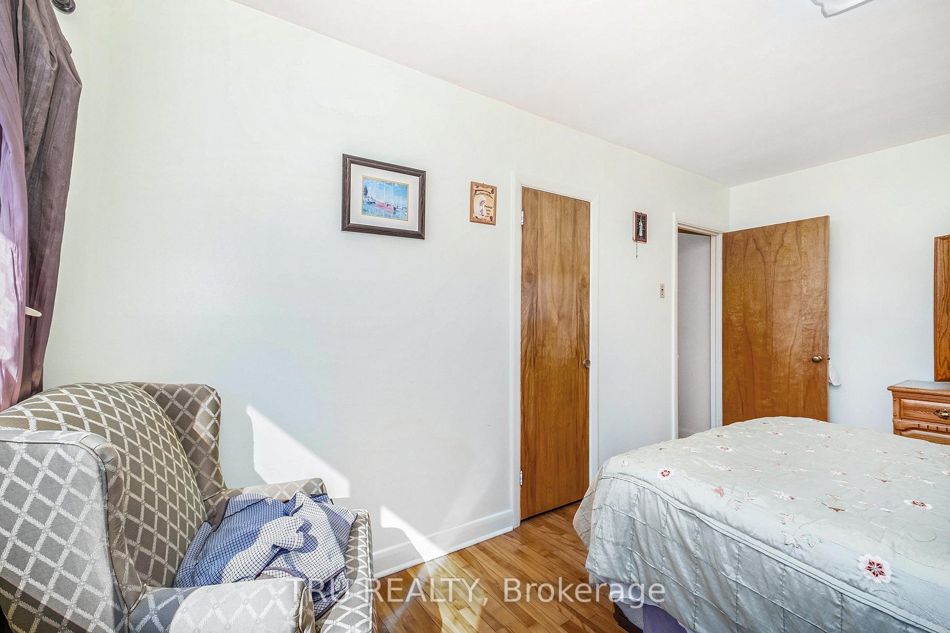 Photo 21 of 618 Mutual Street, Ottawa, Castle Heights/Rideau High — HOMEH