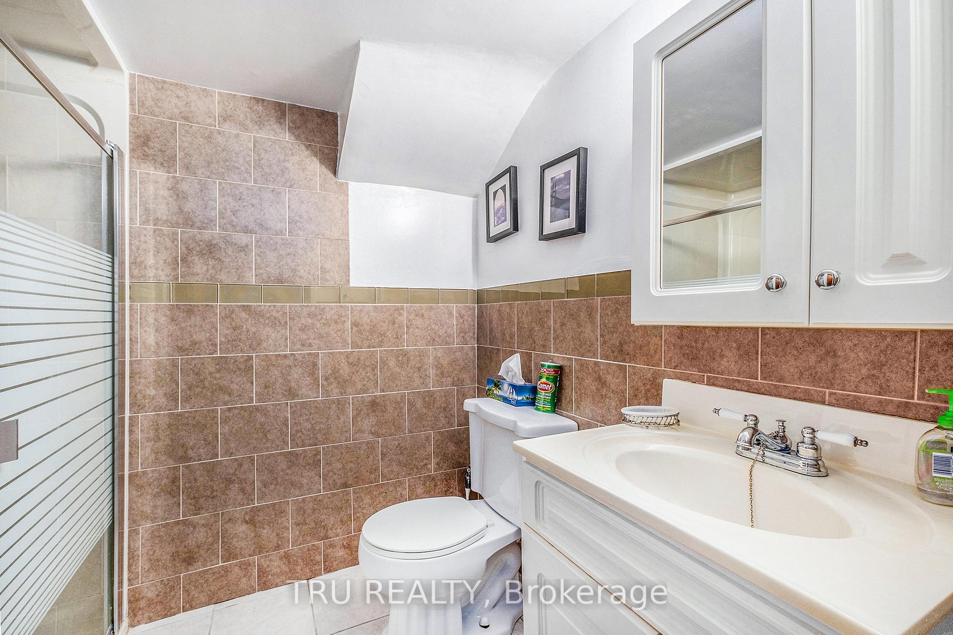 Photo 22 of 618 Mutual Street, Ottawa, Castle Heights/Rideau High — HOMEH