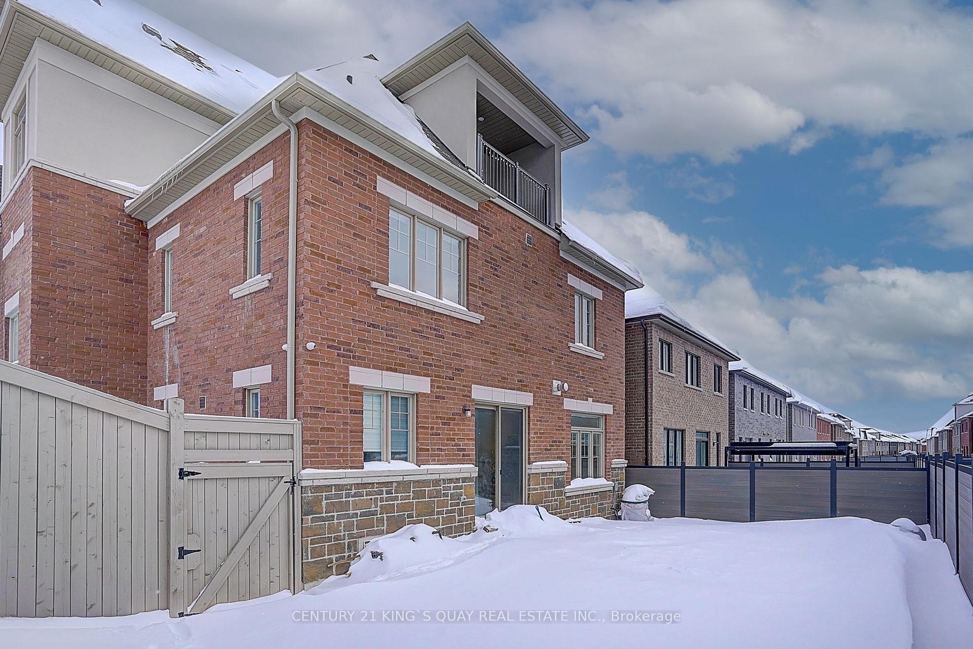 Photo 2 of 30 Collier Crescent, Markham, Wismer — HOMEH
