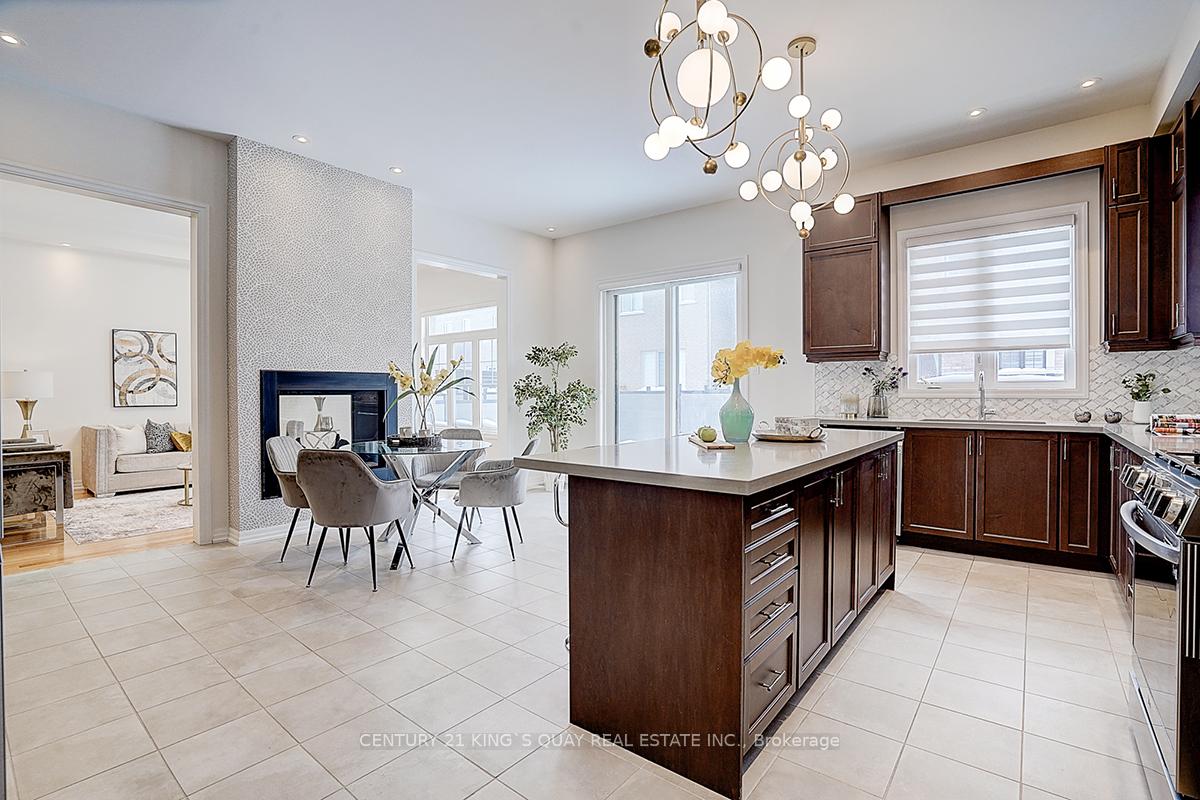 Photo 13 of 30 Collier Crescent, Markham, Wismer — HOMEH