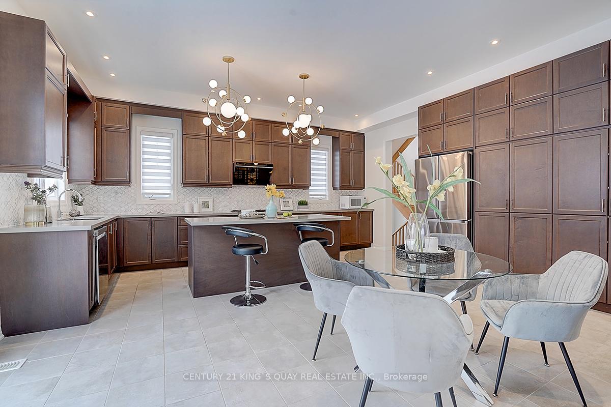 Photo 17 of 30 Collier Crescent, Markham, Wismer — HOMEH